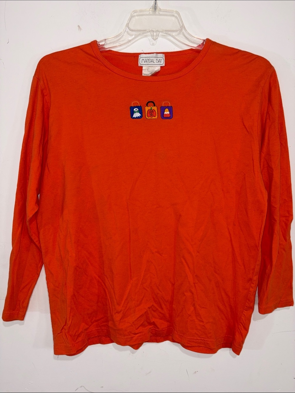 Mandal Bay Orange Halloween Long Sleeve Tee Women’s Large Embroidered